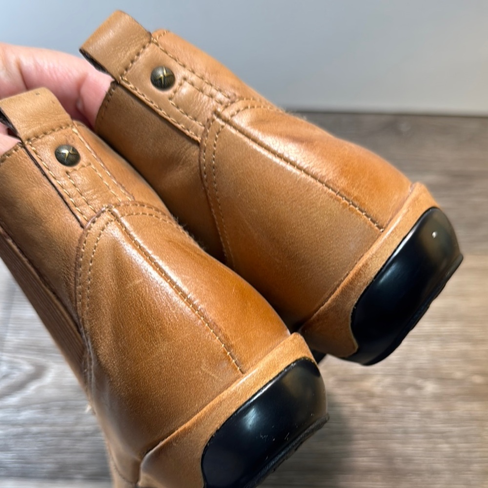 Aetrex Women's Tan Ankle Boots size 7.5 (b106) - Picture 3 of 7